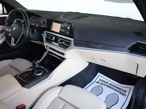 Used 2022 BMW 330i Sedan w/ Driving Assistance Package RWD image 35