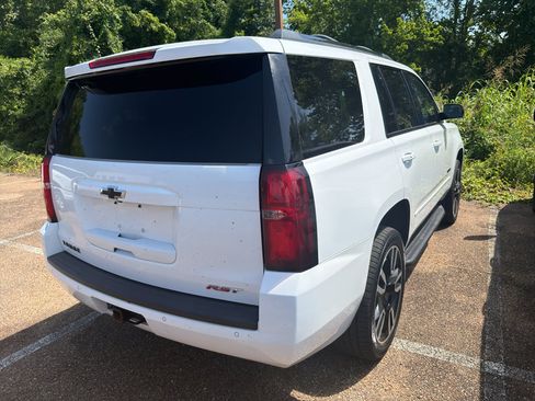Used 2019 Chevrolet Tahoe Premier AWD/4WD image 4