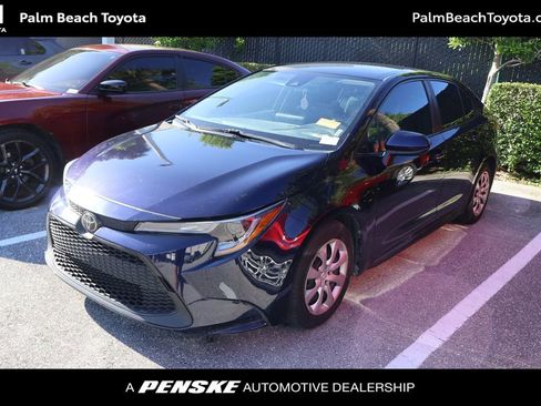 Used 2022 Toyota Corolla LE FWD image 1