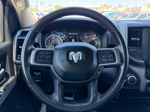 Used 2019 RAM 2500 Tradesman AWD/4WD image 9