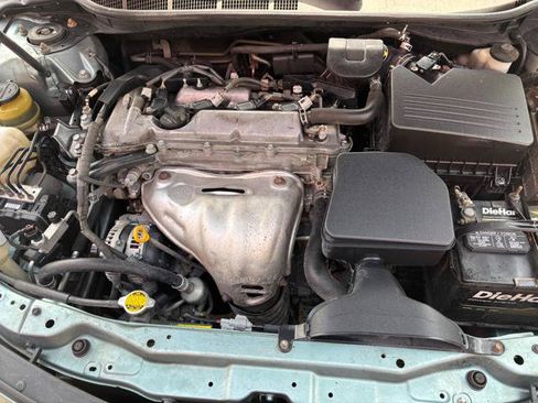 Used 2011 Toyota Camry LE FWD image 29