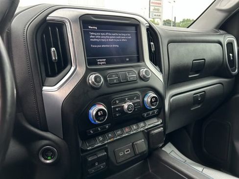 Used 2021 GMC Sierra 1500 SLT w/ SLT Premium Package AWD/4WD image 40