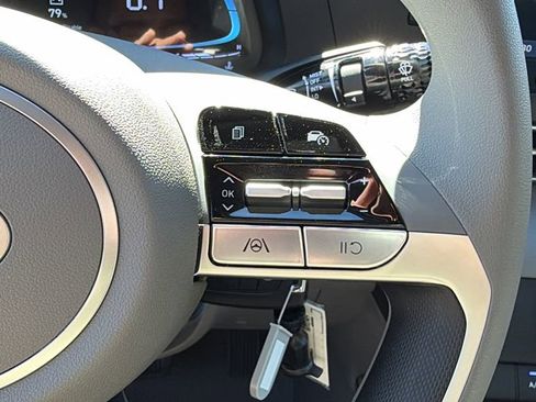 New 2026 Hyundai Elantra SE image 28