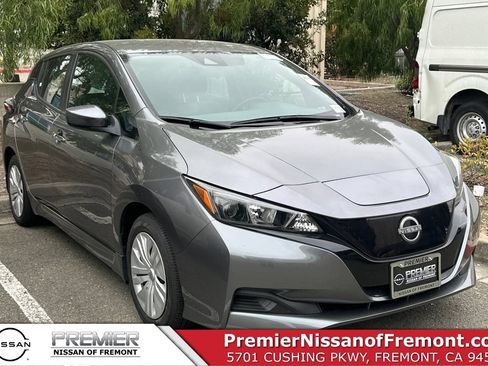 Certified 2025 Nissan Leaf S FWD image 1