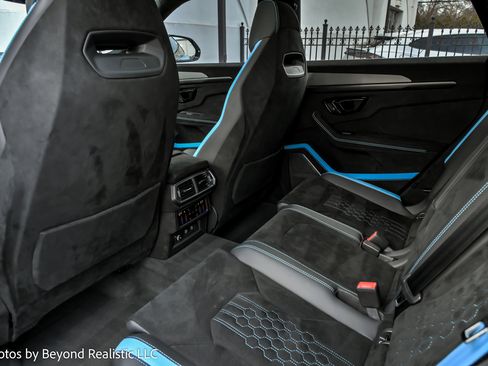 Used 2024 Lamborghini Urus Performante image 29