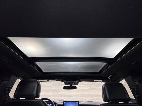 Used 2024 Ford Expedition Max Limited image 17