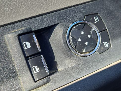 Used 2019 Ford F350 XL w/ Power Equipment Group image 6