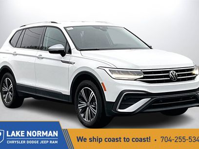 Used 2024 Volkswagen Tiguan SE