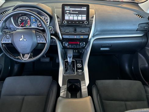Used 2025 Mitsubishi Eclipse Cross SE AWD/4WD image 13