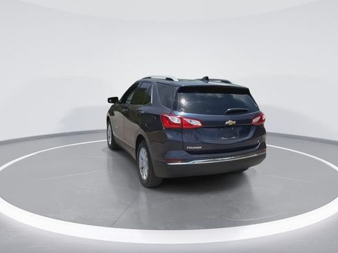 Used 2018 Chevrolet Equinox LT w/ Sun & Infotainment Package FWD image 9