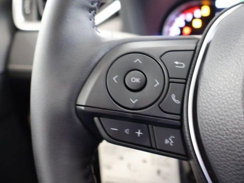 New 2025 Toyota RAV4 XLE image 16