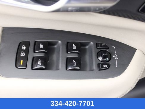 New 2026 Volvo XC90 B6 Plus w/ Protection Package Premier image 17