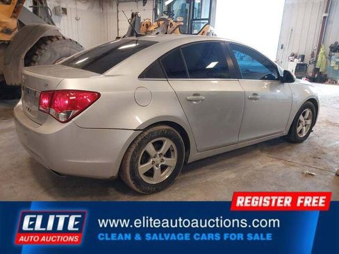 Used 2014 Chevrolet Cruze LT image 7