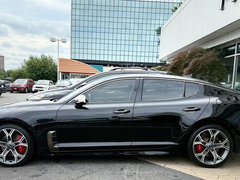 Used 2021 Kia Stinger GT RWD image 4