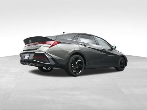New 2026 Hyundai Elantra SEL Sport Premium FWD image 36