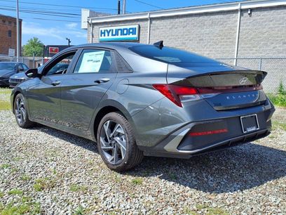 New 2025 Hyundai Elantra Sport w/ Cargo Package