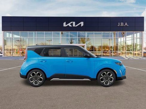 New 2025 Kia Soul EX image 8