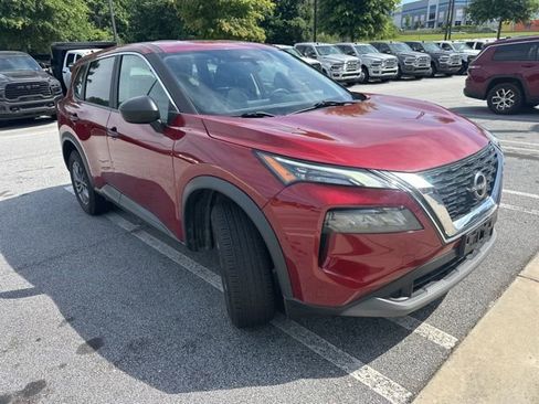 Used 2023 Nissan Rogue S AWD/4WD image 4