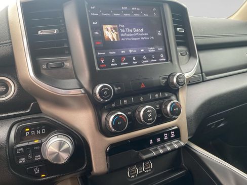 Used 2021 RAM 1500 Laramie AWD/4WD image 11