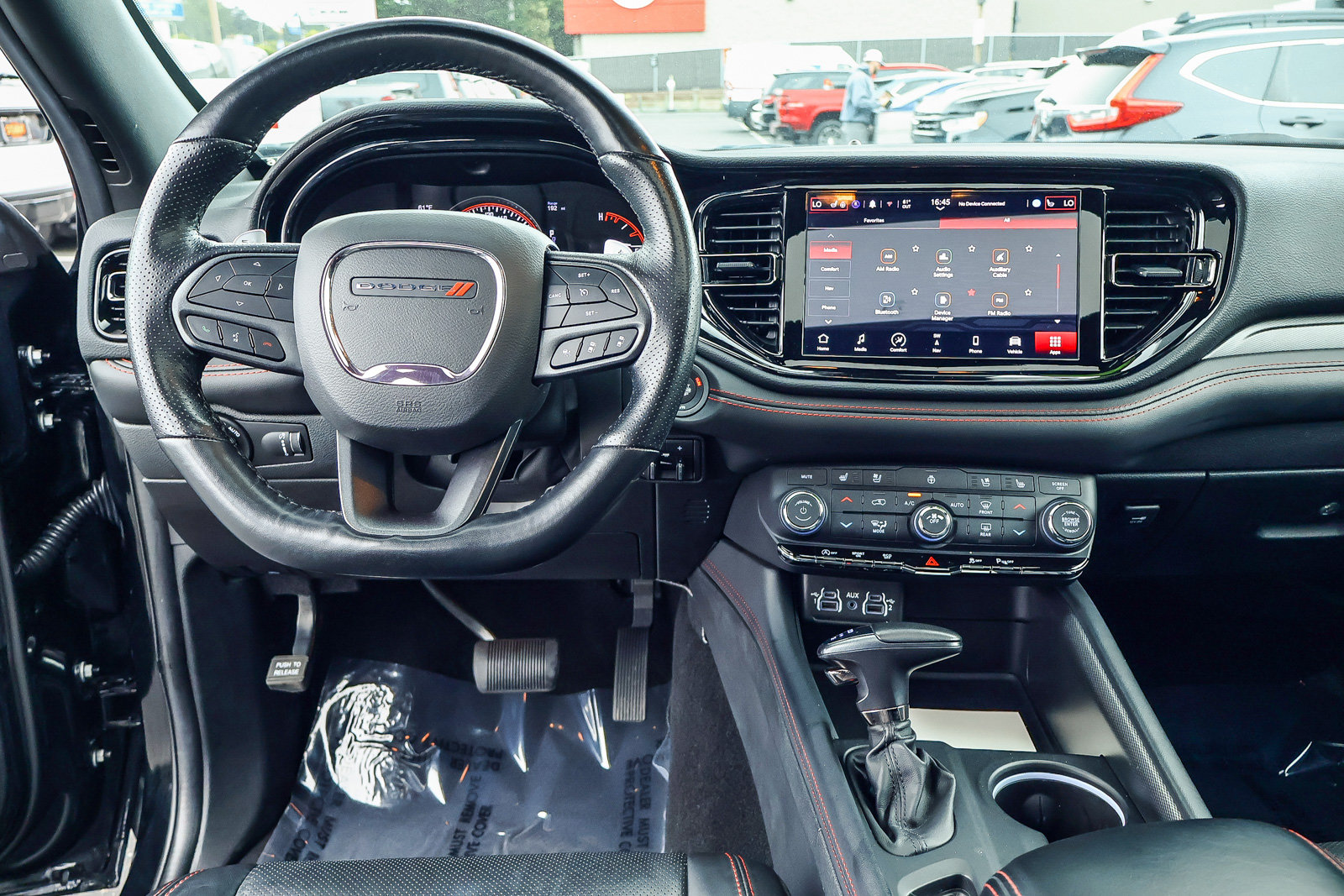 Used 2024 Dodge Durango GT RWD image 3