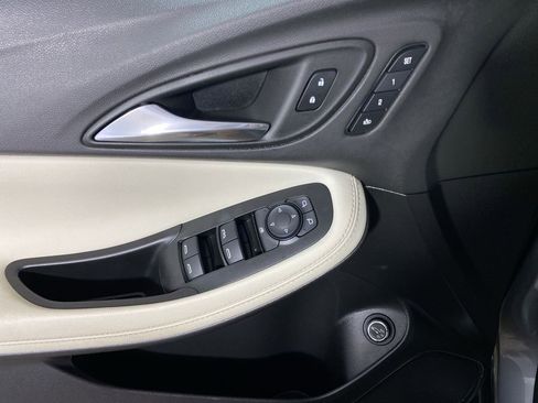 Certified 2023 Buick Encore GX Essence w/ Experience Buick Package image 13