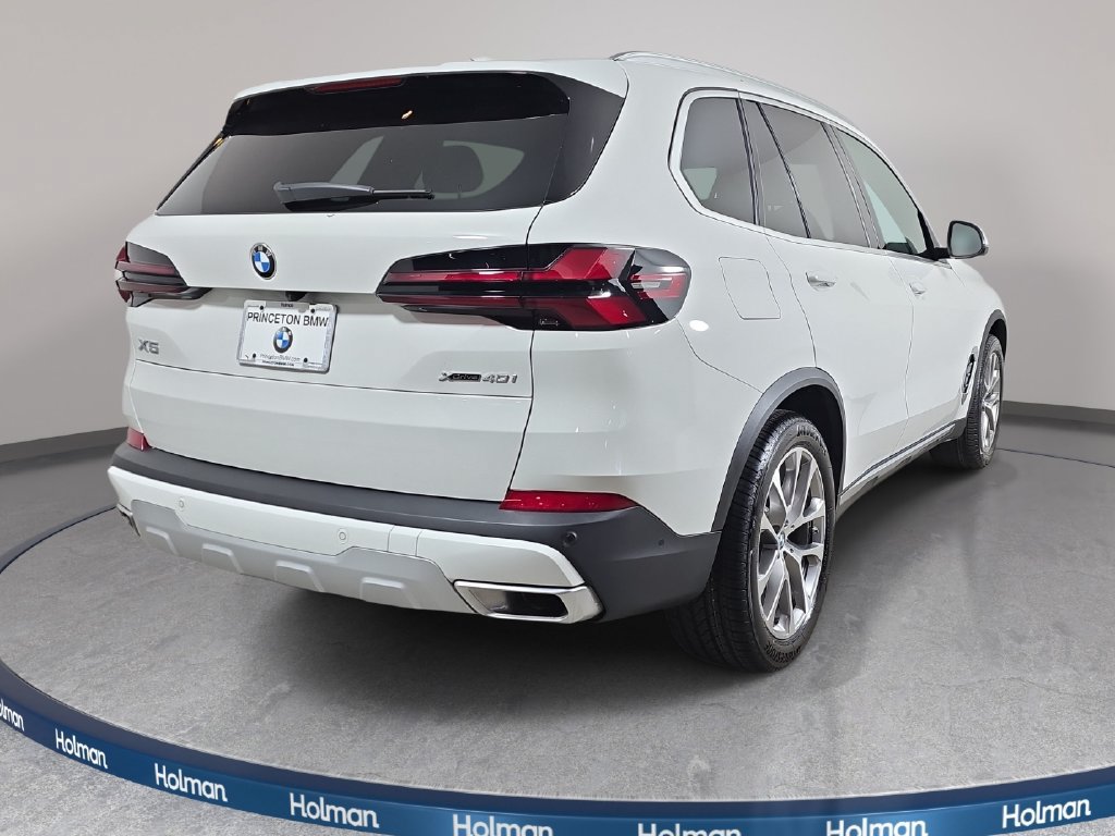 Certified 2024 BMW X5 xDrive40i w/ Premium Package AWD/4WD image 5