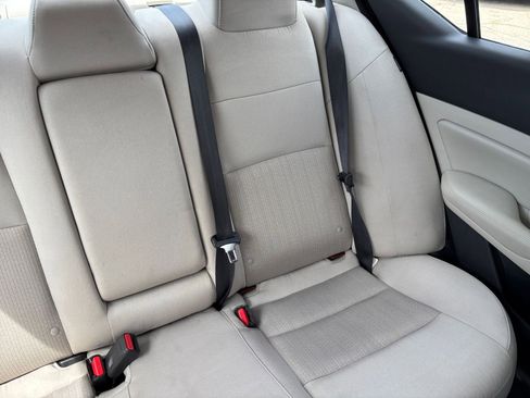 Used 2025 Nissan Altima 2.5 SV FWD image 37