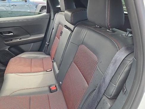 Used 2025 Nissan Kicks SR w/ Illumination Package AWD/4WD image 18