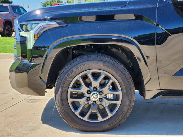 New 2024 Toyota Tundra Platinum RWD image 6