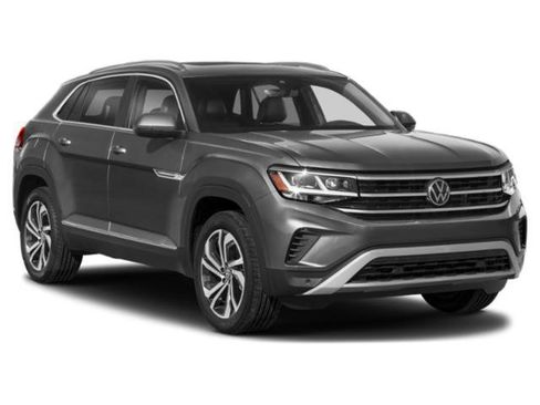 Certified 2023 Volkswagen Atlas Cross Sport SEL R-Line AWD/4WD image 6