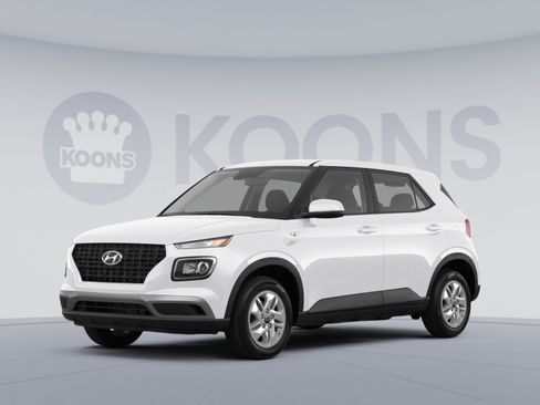 Used 2024 Hyundai Venue SEL FWD image 1