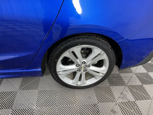 Used 2016 Chevrolet Cruze Premier image 20