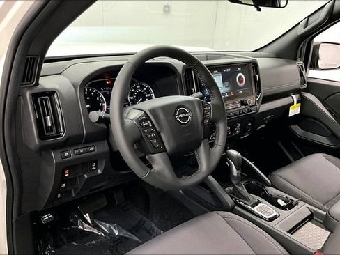 New 2026 Nissan Frontier SV w/ SV Convenience Package AWD/4WD image 6