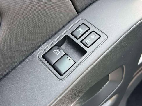 Certified 2024 Nissan Frontier S w/ Technology Package image 14