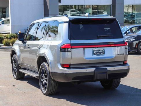 Certified 2026 Lexus GX 550 w/ Cold Area Package AWD/4WD image 4