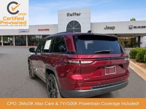 Certified 2023 Jeep Grand Cherokee Altitude AWD/4WD image 3