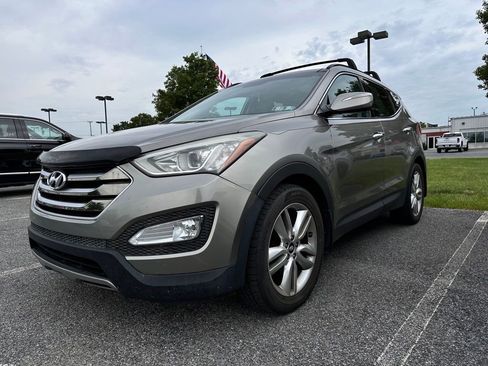 Used 2016 Hyundai Santa Fe Sport 2.0T w/ Option Group 05 AWD/4WD image 2