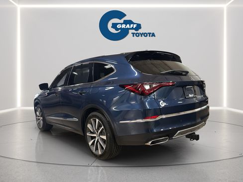 Used 2025 Acura MDX SH-AWD w/ Technology Package image 5