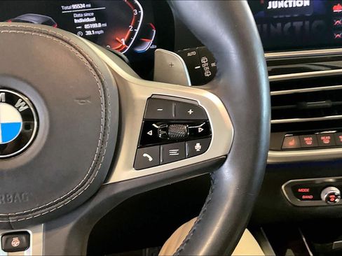 Used 2019 BMW X5 xDrive40i w/ M Sport Package AWD/4WD image 23