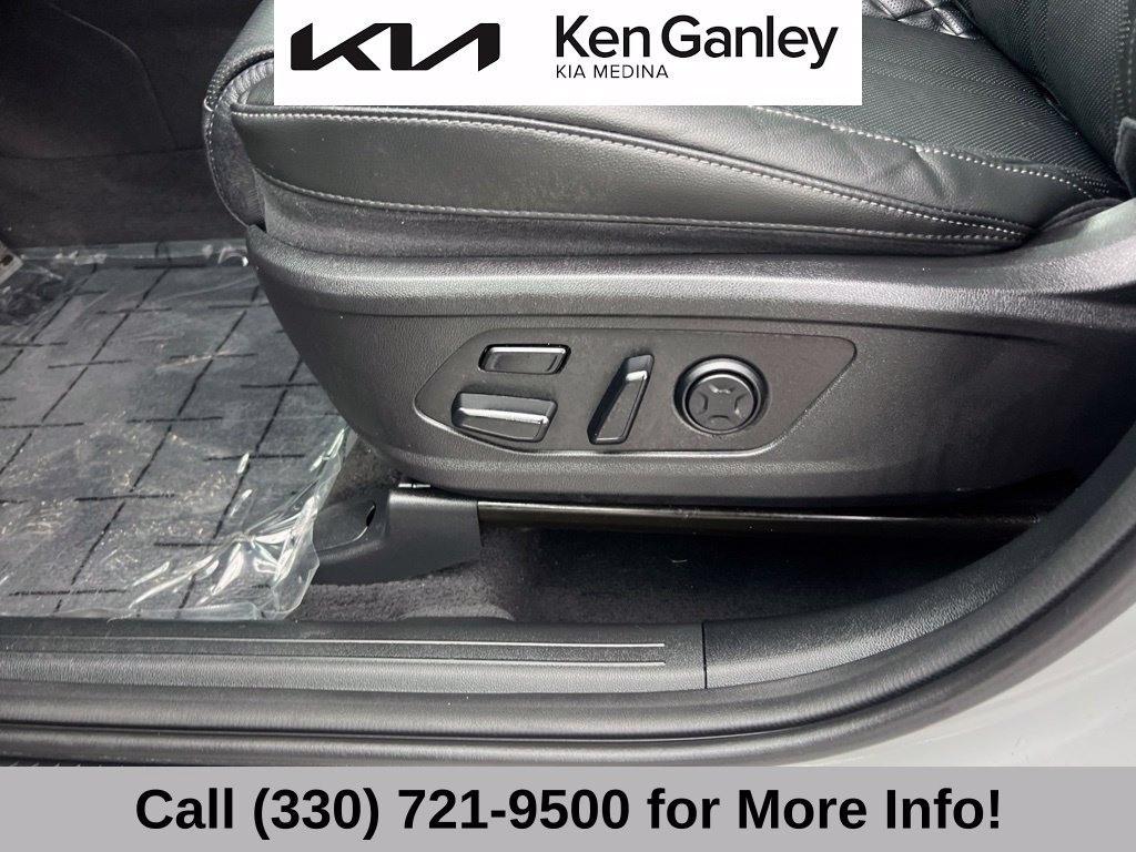 Certified 2023 Kia Sorento SX Prestige AWD/4WD image 26