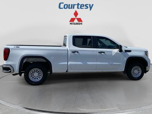Used 2021 GMC Sierra 1500 4x4 Crew Cab w/ Sierra Value Package image 8
