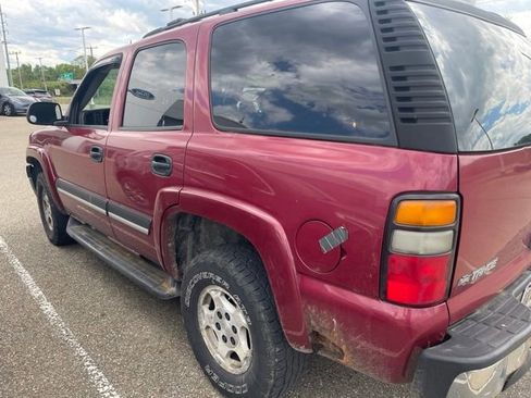 Used 2005 Chevrolet Tahoe LS w/ Preferred Equipment Group AWD/4WD image 7