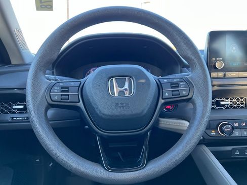 Used 2023 Honda Accord EX image 15