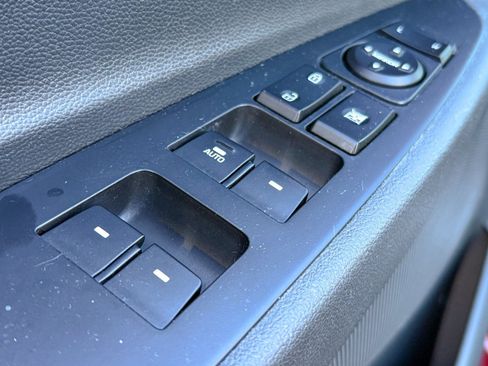 Used 2019 Hyundai Tucson Value w/ Cargo Package image 16