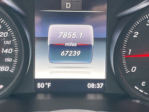 Used 2019 Mercedes-Benz GLC 300 image 27