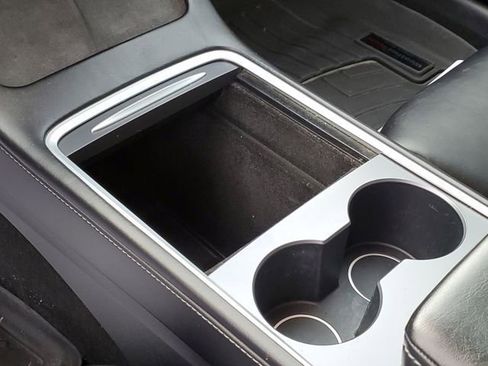 Used 2021 Tesla Model 3 Standard Range Plus image 20