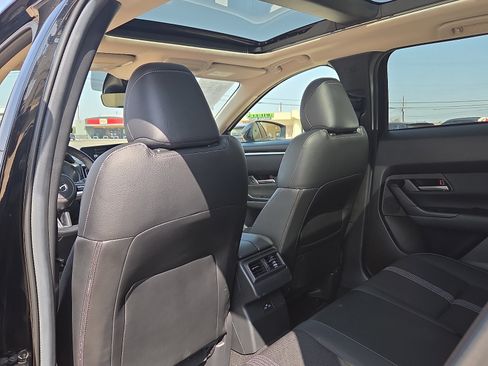 Used 2025 MAZDA CX-50 AWD 2.5 S w/ Premium Package image 11
