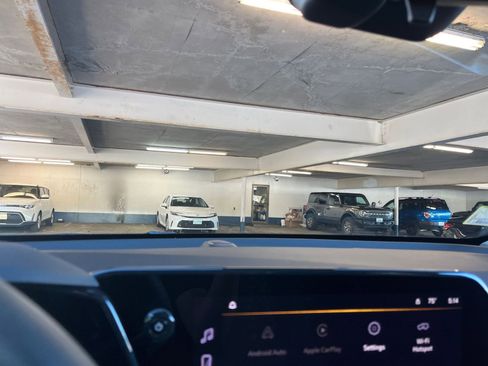 Used 2024 Chevrolet TrailBlazer LT w/ Driver Confidence Package image 18