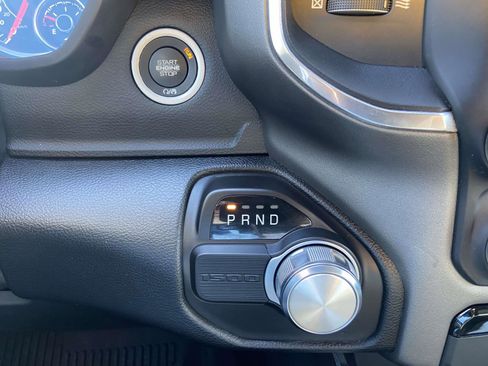 Used 2022 RAM 1500 Laramie w/ Sport Appearance Package image 11