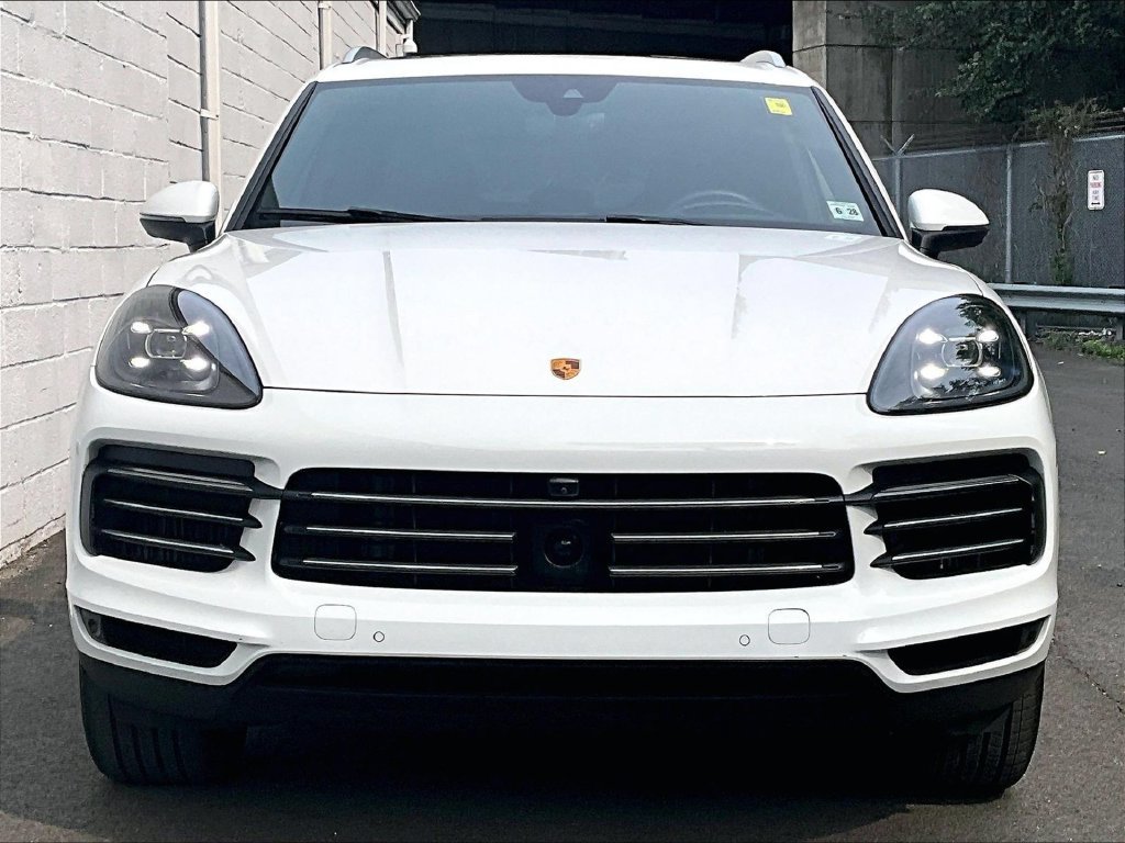 Certified 2023 Porsche Cayenne AWD/4WD image 8